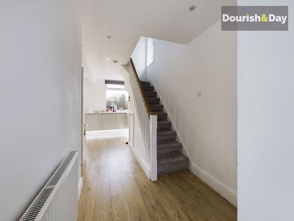 Property photo 3 of 13 Photo 11