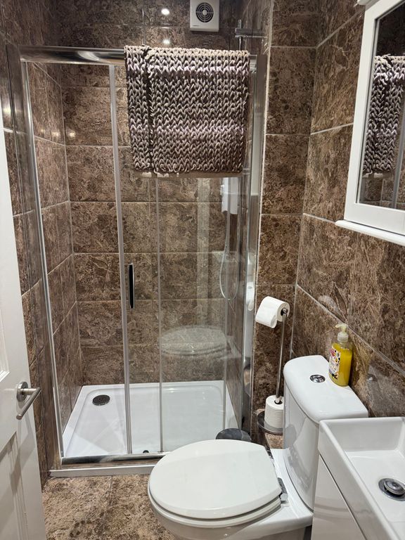 Property photo 3 of 4 Shower Room