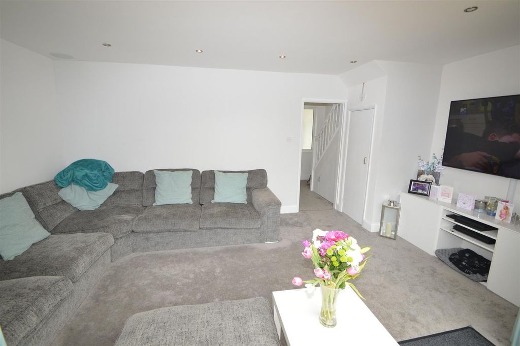 Property photo 2 of 4 Reception Room