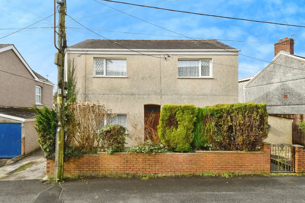 Property photo 1 of 20 Pbox-Img.Jpg