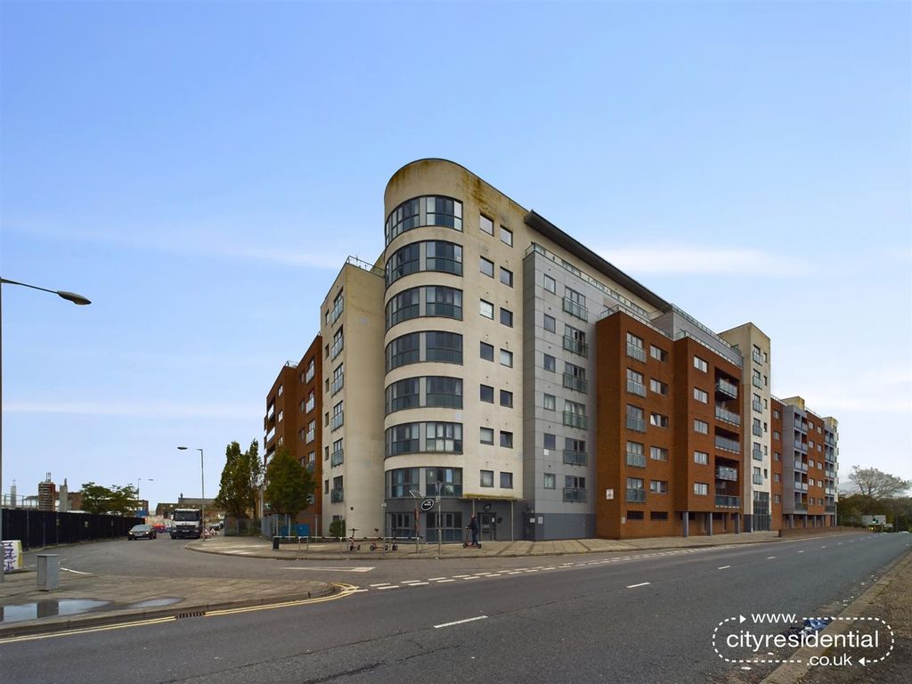 Property photo 2 of 2 The Reach External.Jpg