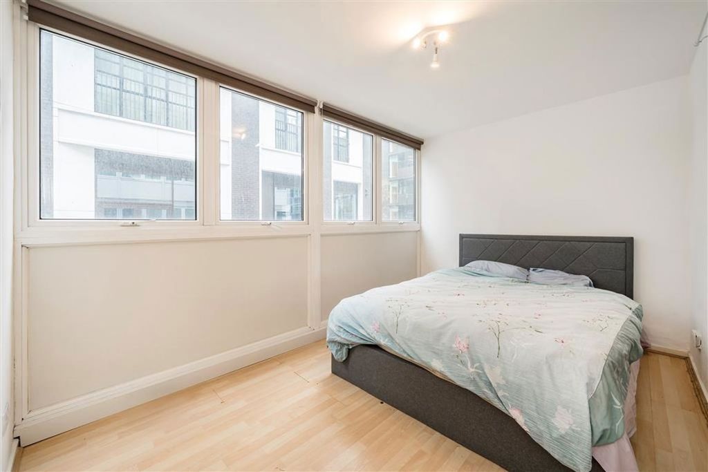 Property photo 2 of 3