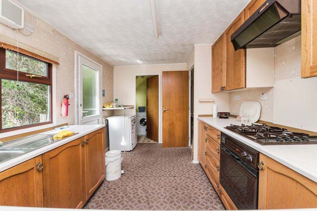 Property photo 2 of 22 Pbox-Img.Jpg