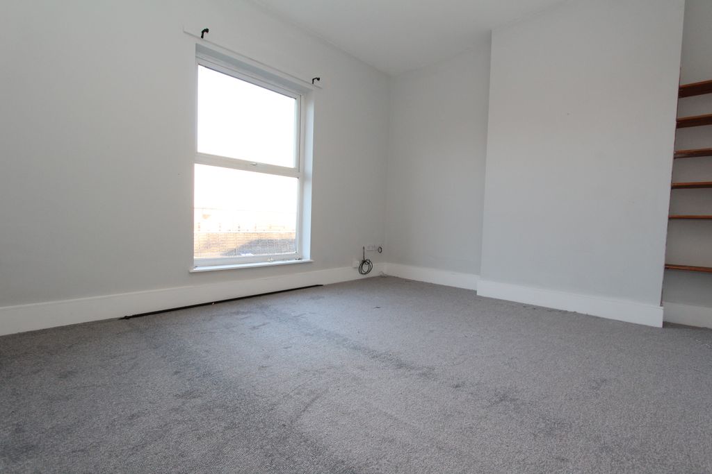 Property photo 3 of 9 Img_5641