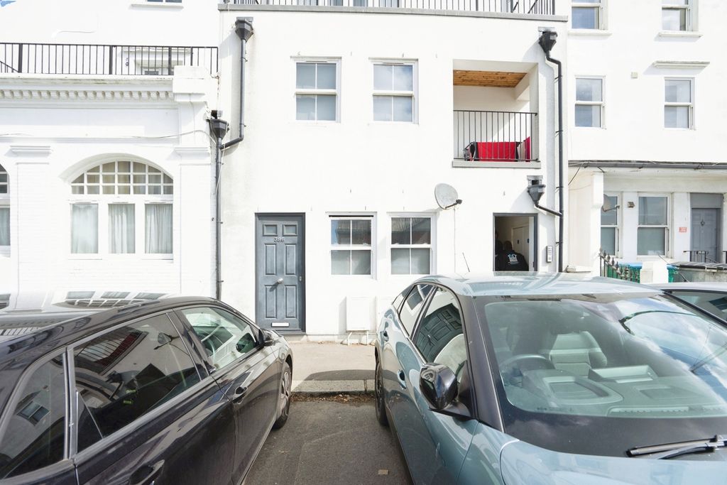 Property photo 1 of 21 Pbox-Img.Jpg