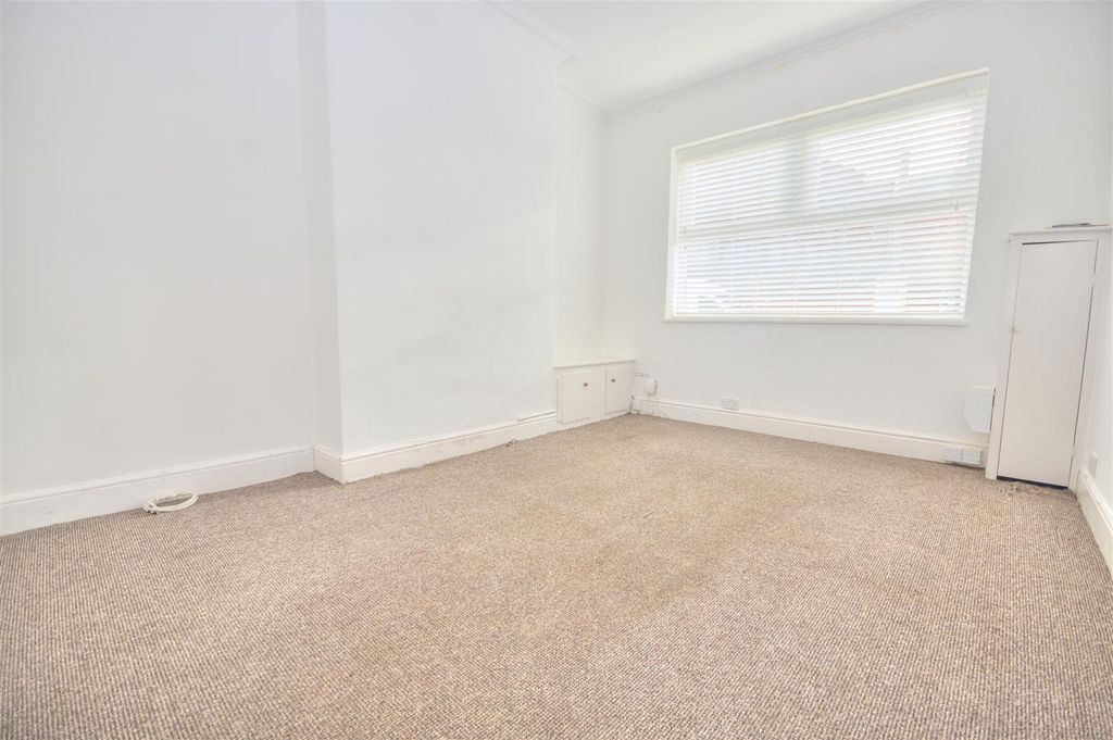 Property photo 2 of 13 Dsc_1279_Enhancer.Jpg