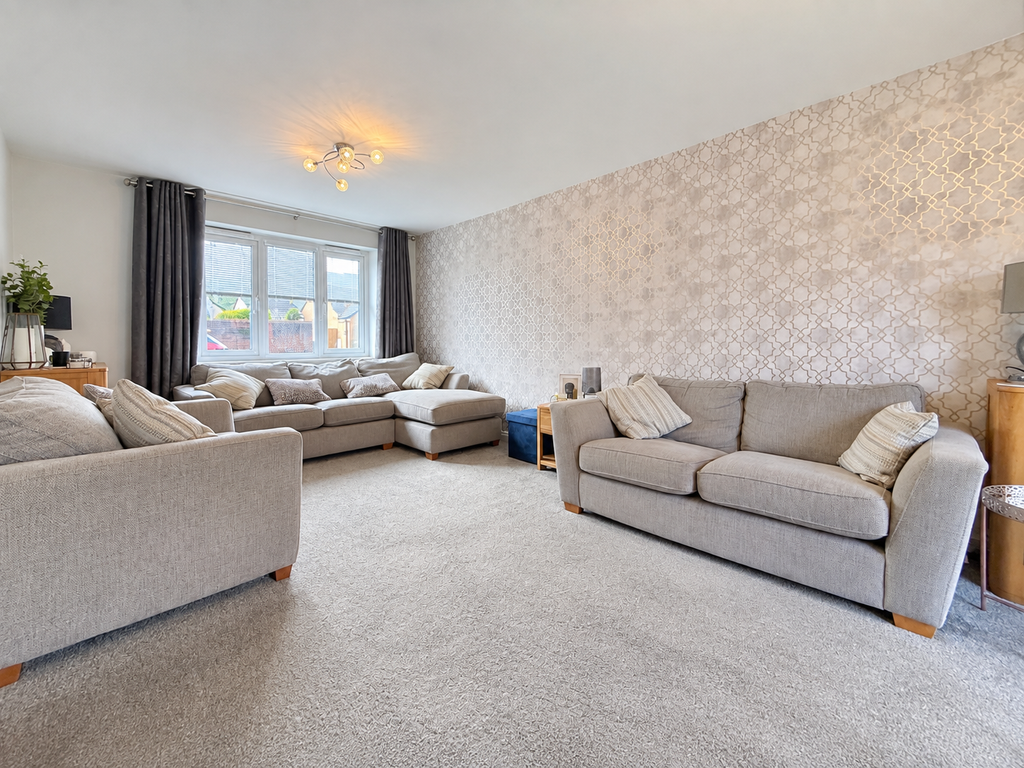 Property photo 2 of 26 E3026C52-3707-4A42-Afa8-3D3B2731Bb5C