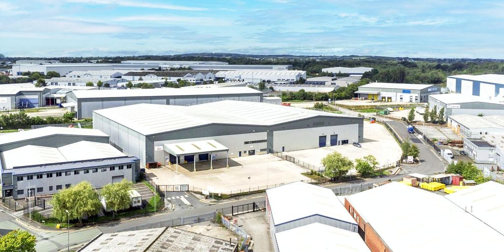 Property photo 1 of 5 Aa52E6Ccbf4c41Cb9Fe927c4Ddf85d99.Jpg