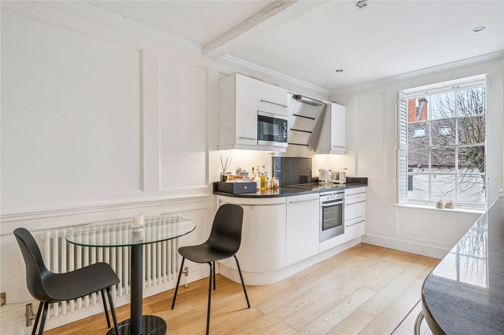 Property photo 2 of 13 Kitchen