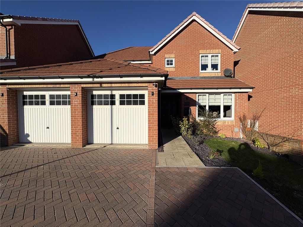 Property photo 1 of 33 Picture No. 35