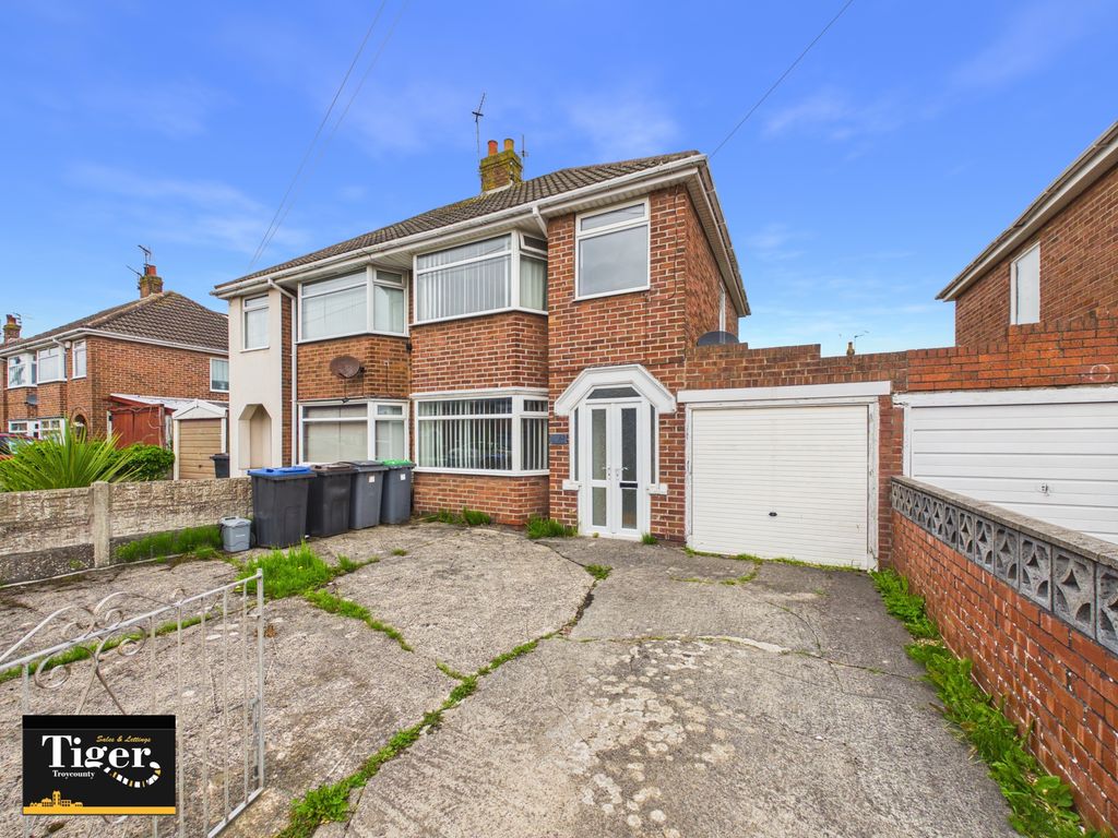 Property photo 1 of 16 Cam03440G0-Pr0613-Still017