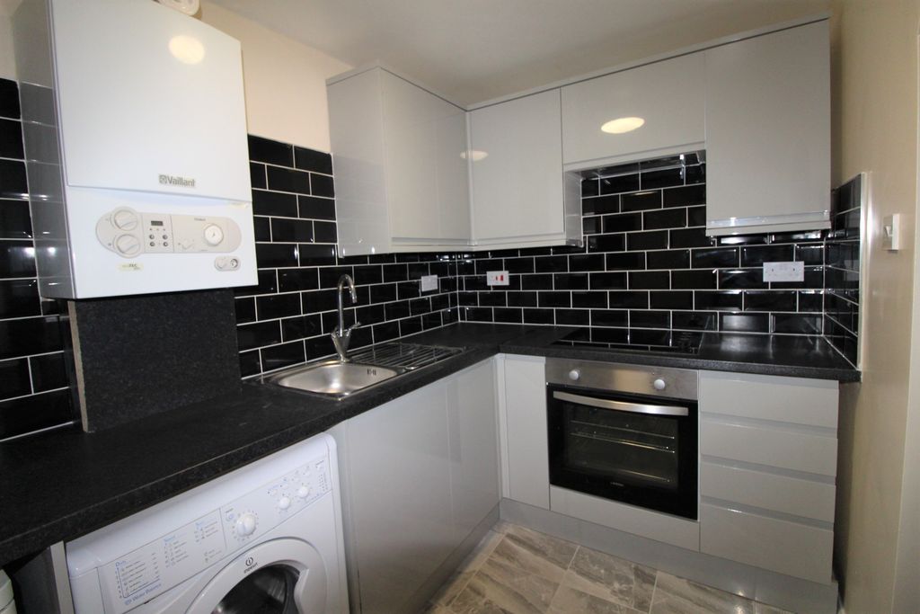 Property photo 1 of 11 Img_0558.Jpg