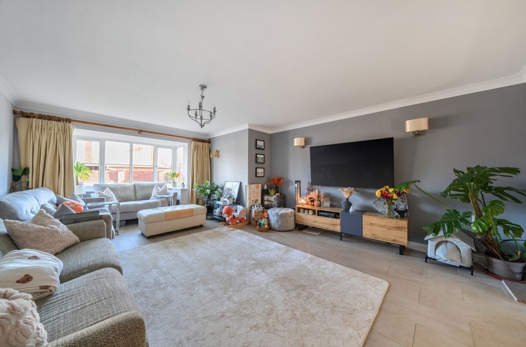 Property photo 2 of 28 1376091-4-6915E8Cfc0E35