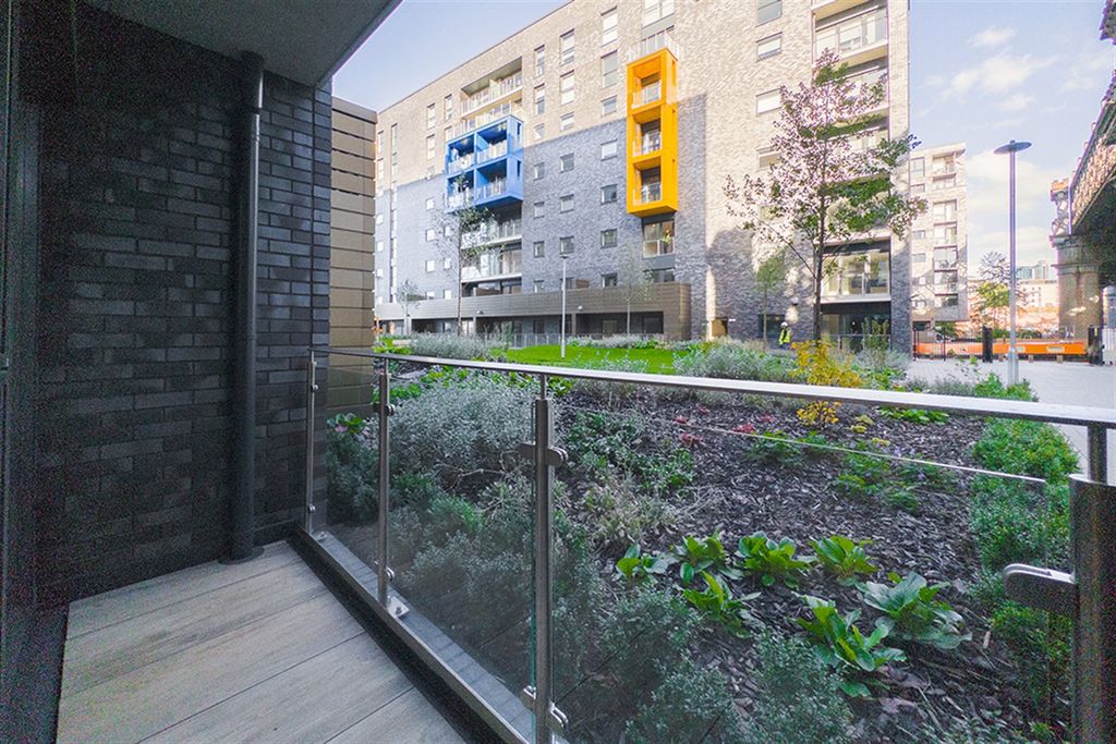 Property photo 2 of 11 (Main)