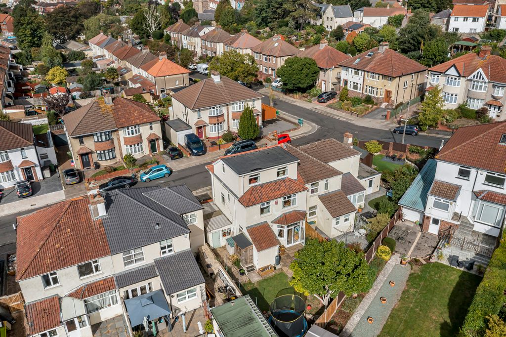 Property photo 3 of 35 Drone