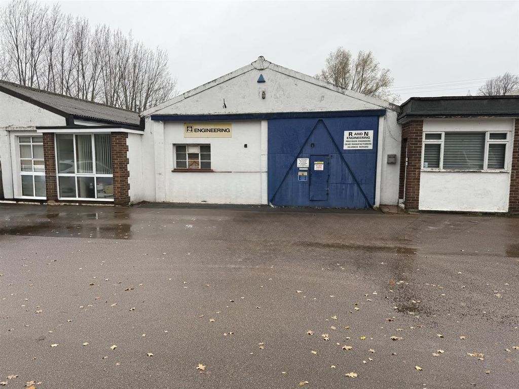 Property photo 1 of 12