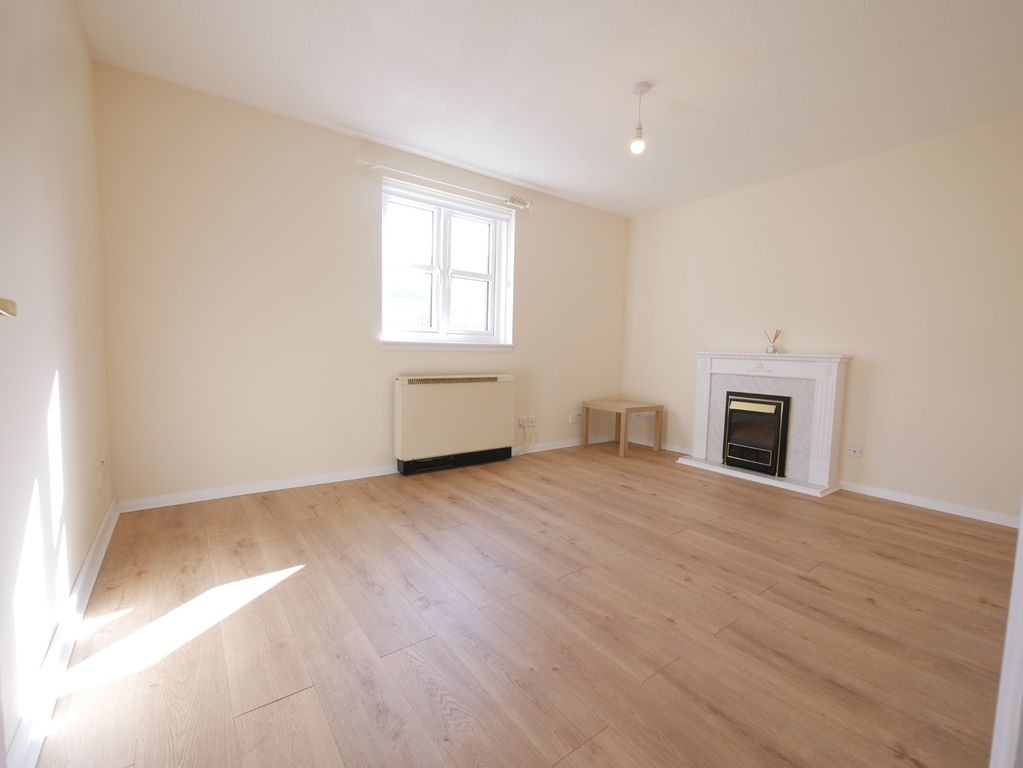 Property photo 2 of 10 Photo 2