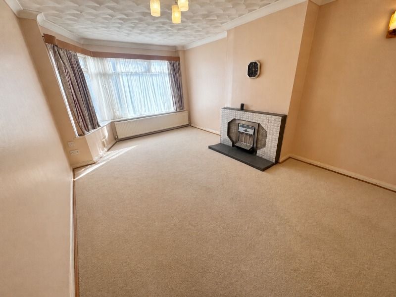 Property photo 3 of 7 Sitting Room 2