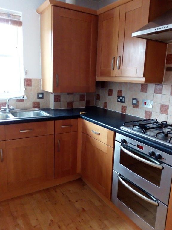 Property photo 3 of 8