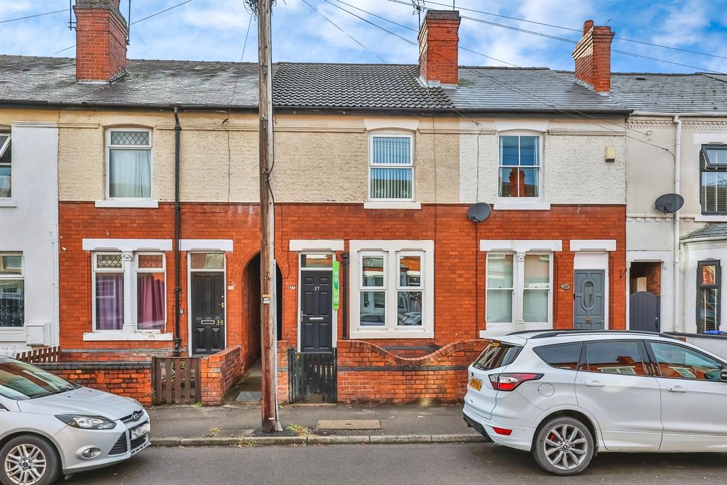 Property photo 1 of 17