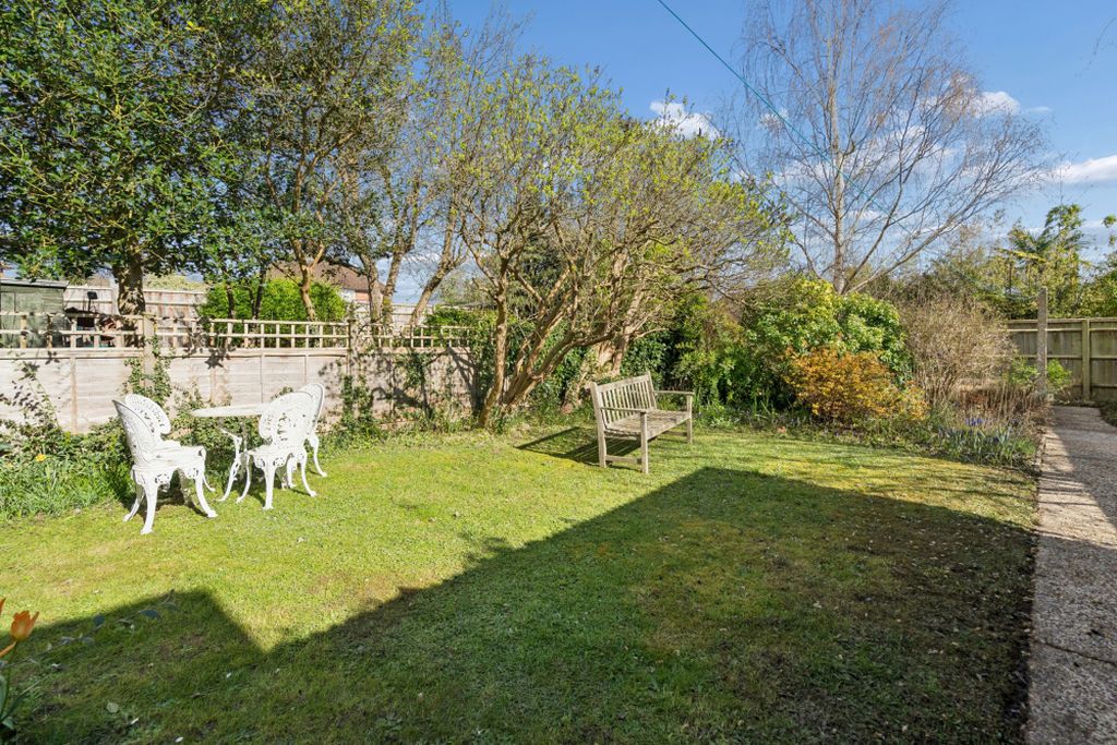 Property photo 2 of 16 Photo 18