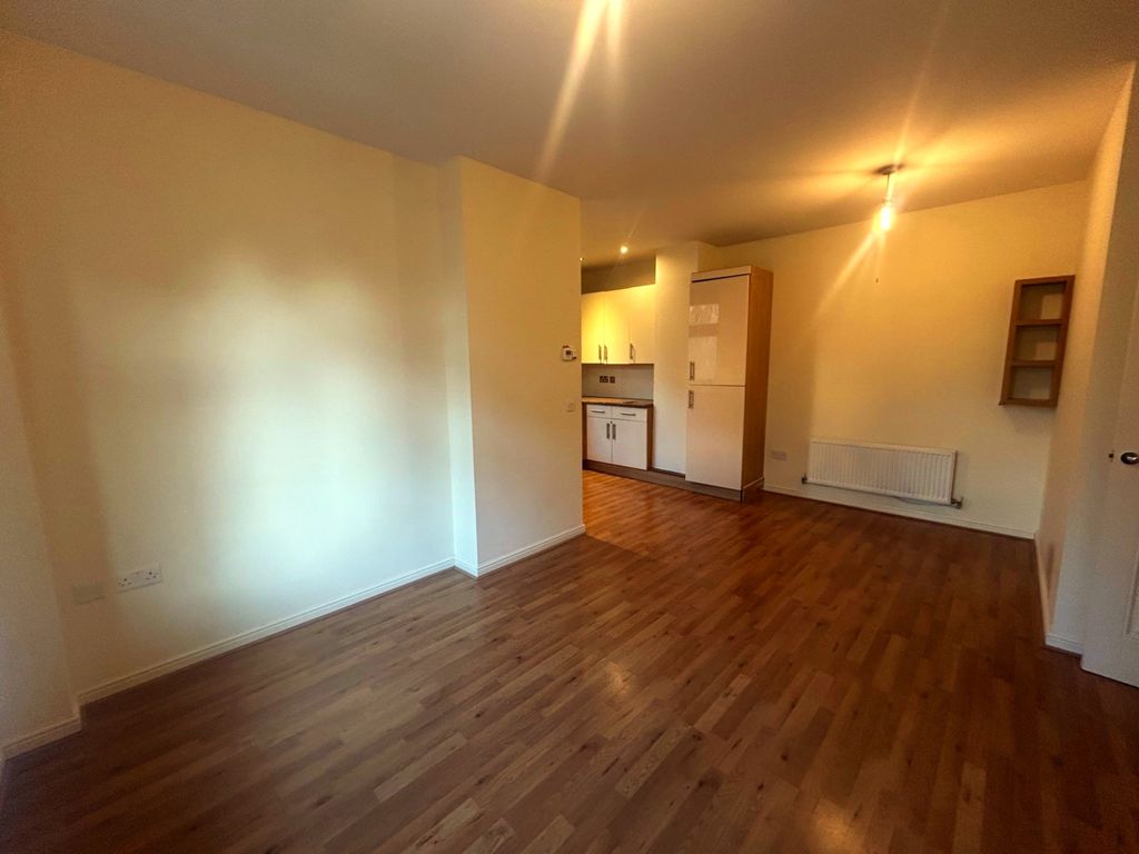 Property photo 3 of 11 Image