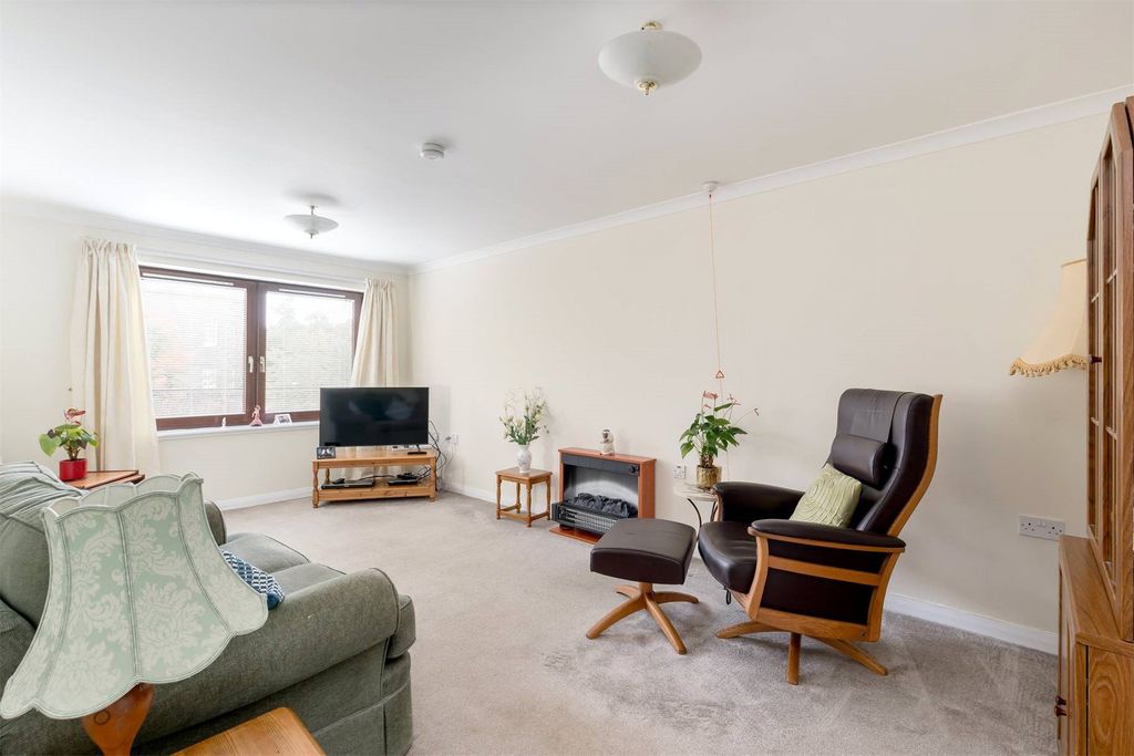 Property photo 2 of 20 Picture No. 05