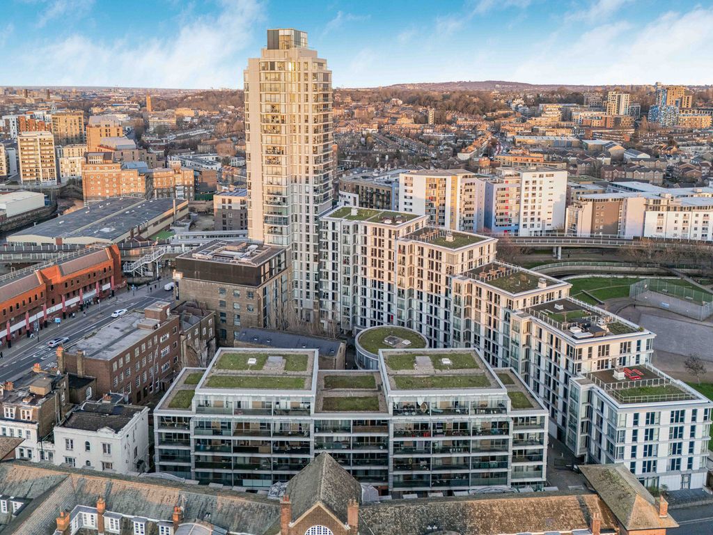 Property photo 1 of 11