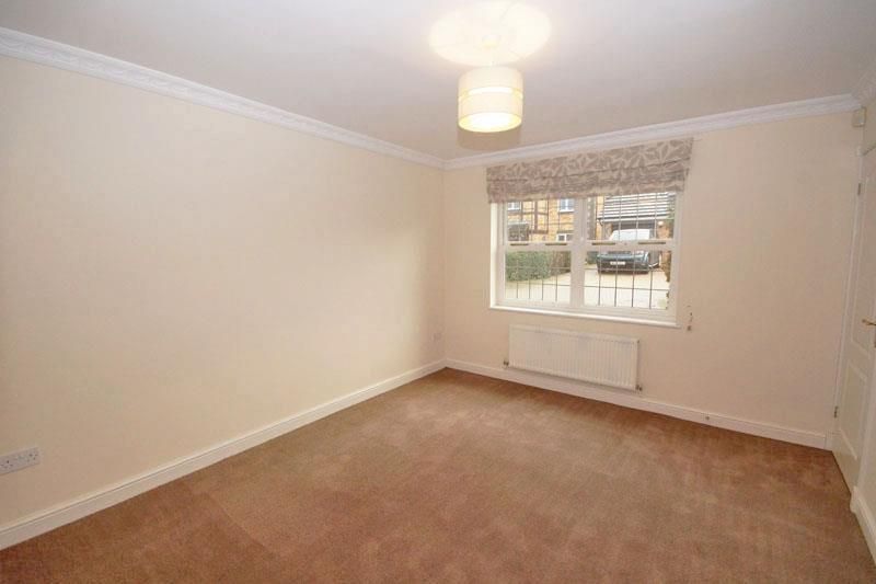 Property photo 3 of 15 Dining Room.Jpg