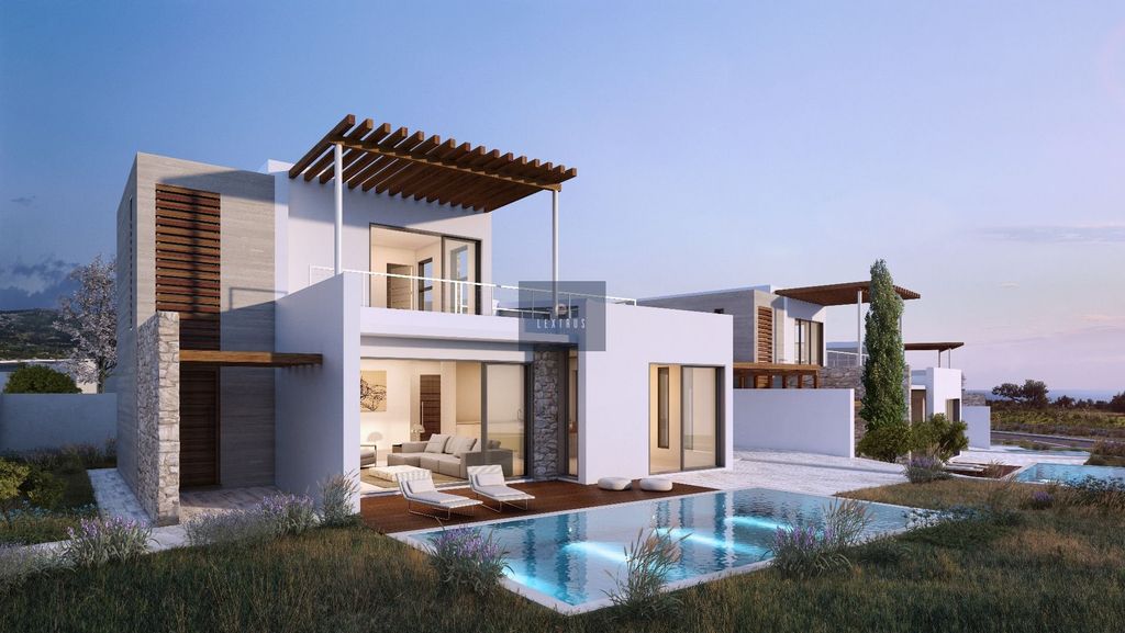 Property photo 2 of 8