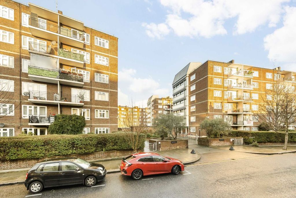 Property photo 1 of 7