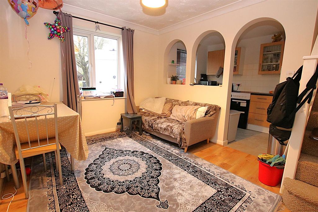 Property photo 2 of 5 Img_9207.Jpg