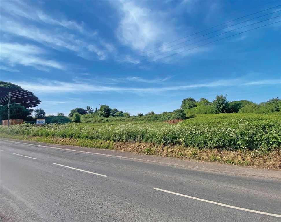 Property photo 3 of 8