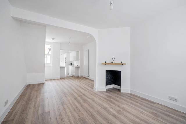 Property photo 2 of 18 Reception Room