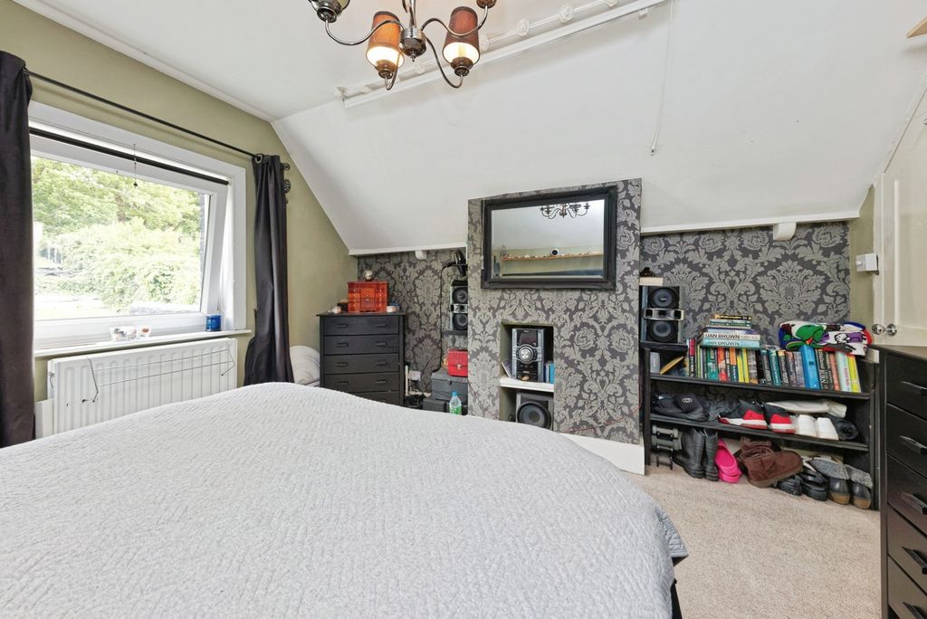 Property photo 3 of 14 Pbox-Img.Jpg