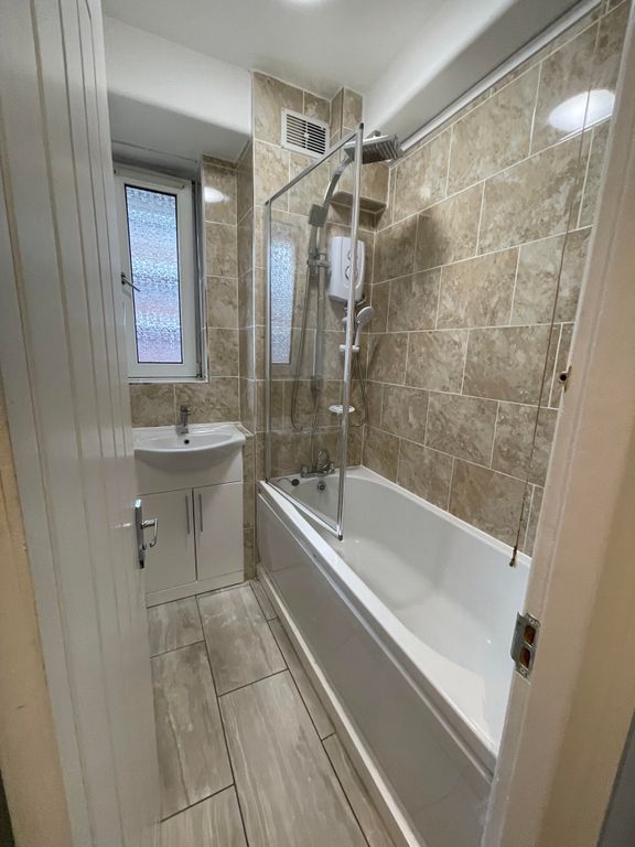 Property photo 1 of 3