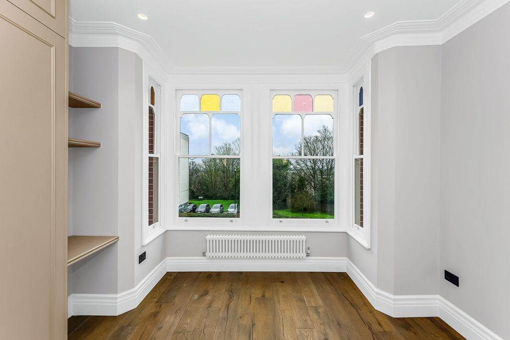 Property photo 3 of 26 Study