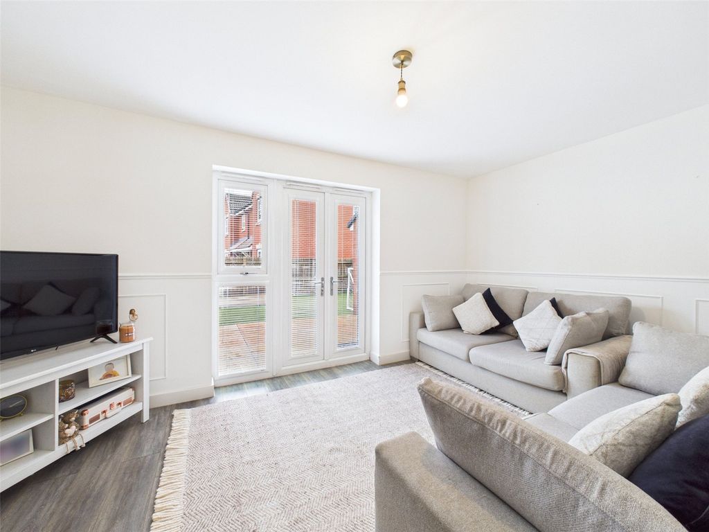 Property photo 3 of 13 Picture No. 06