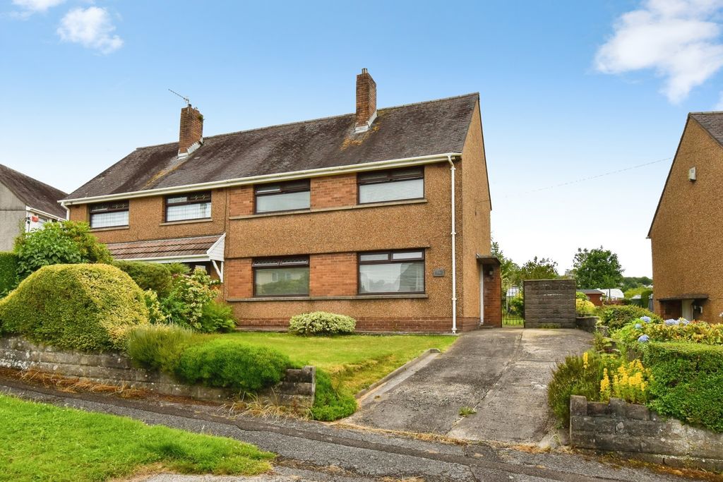 Property photo 1 of 19 Pbox-Img.Jpg