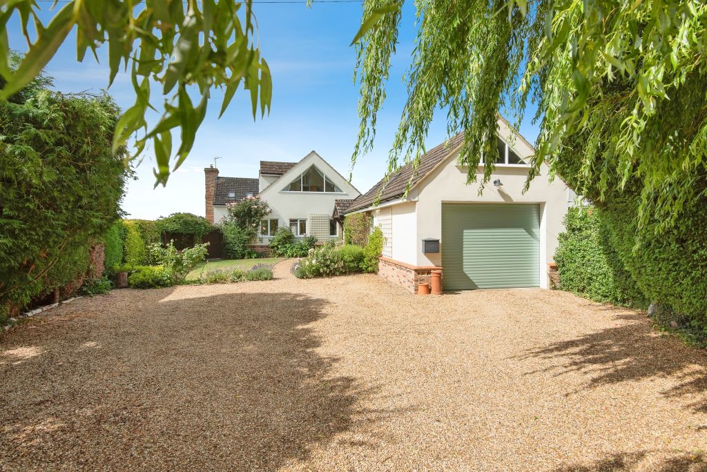 Property photo 1 of 26