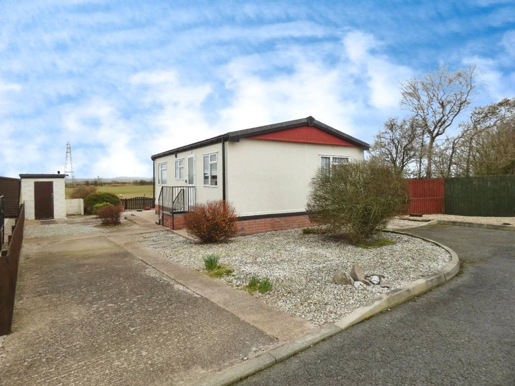 Property photo 3 of 20 External