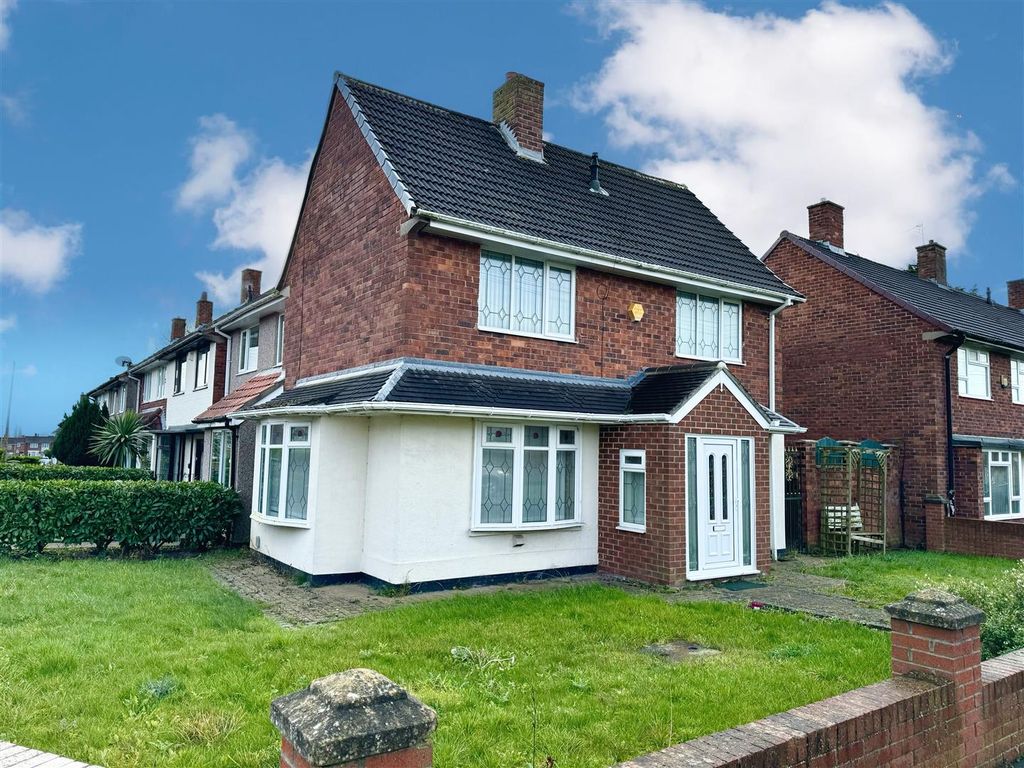 Property photo 1 of 11 External