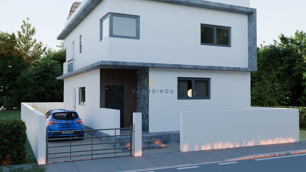 Property photo 2 of 10