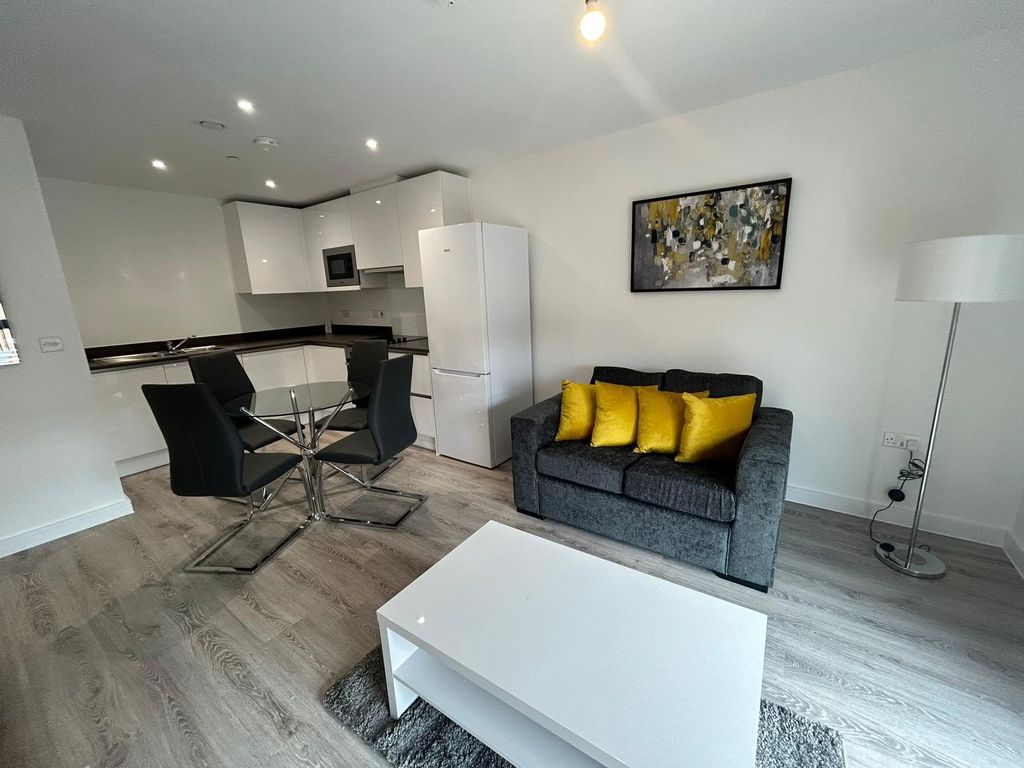 Property photo 3 of 10 Picture No. 01
