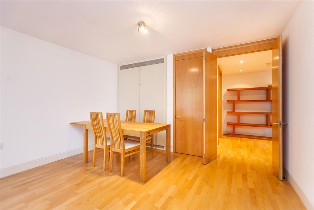 Property photo 3 of 10 P5.Jpg