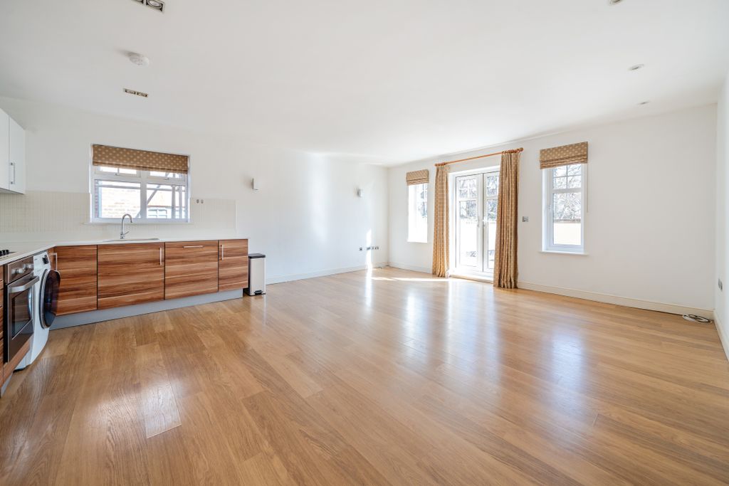 Property photo 2 of 9 Living Room