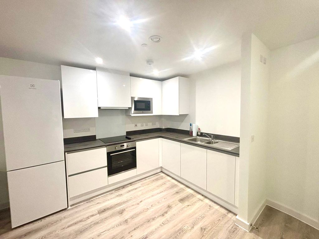 Property photo 2 of 8 Image