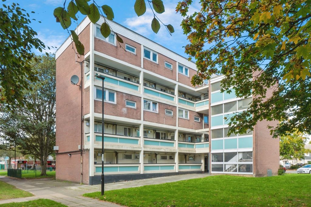 Property photo 1 of 13