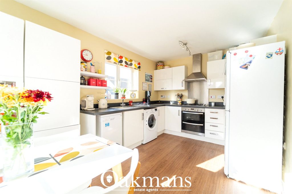 Property photo 3 of 27 Picture No. 02