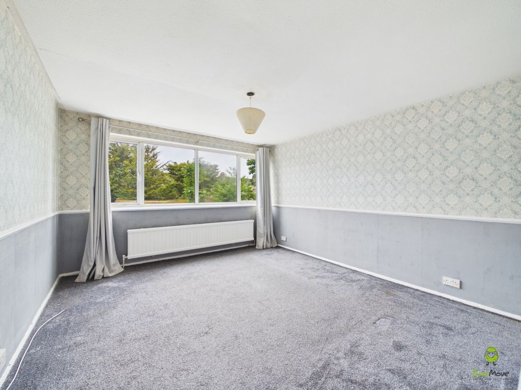Property photo 2 of 7 Presented By Kevin At Ewemove Bexleyheath And Dart
